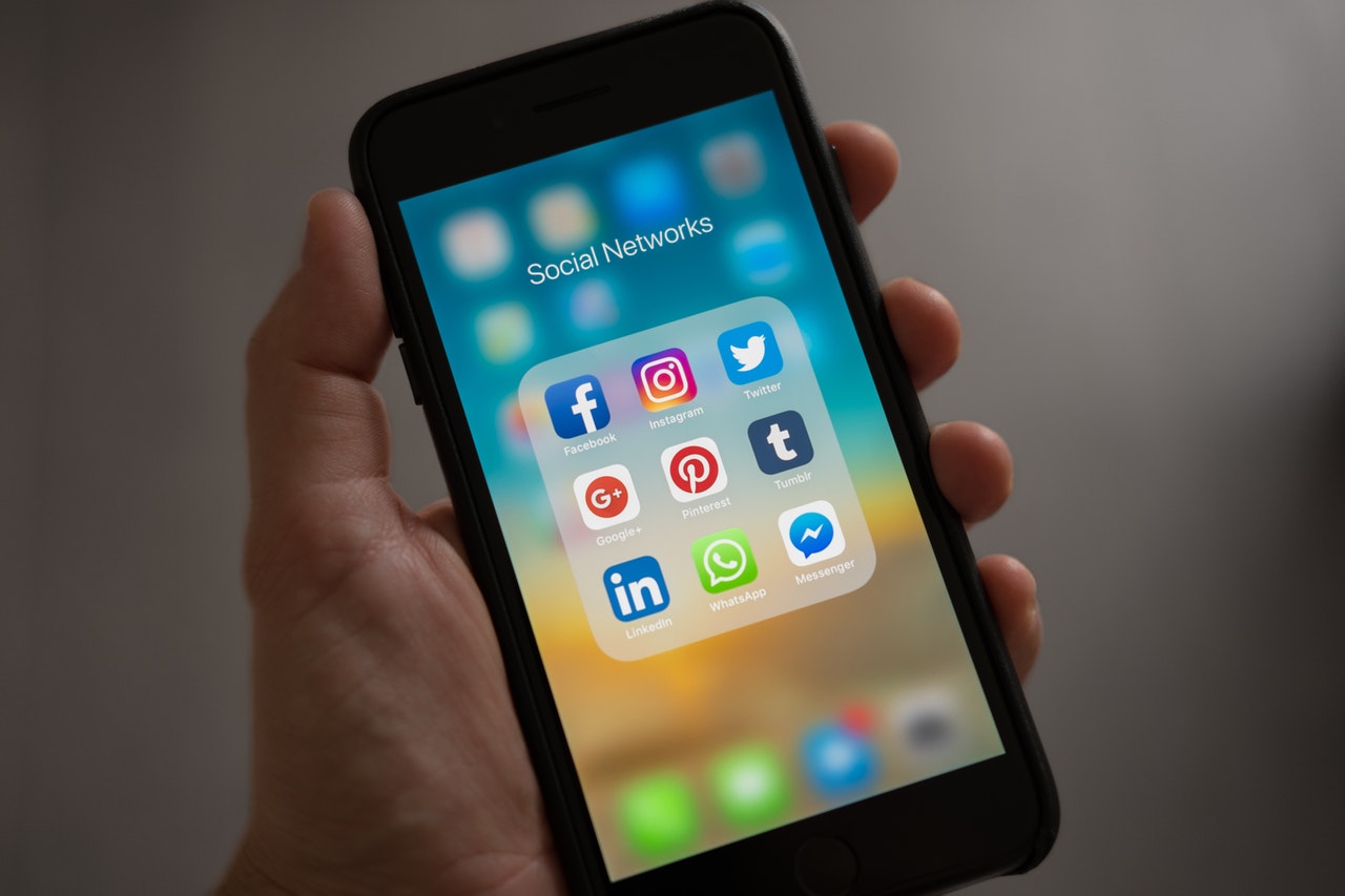 Should I Use Social Media After an Accident?