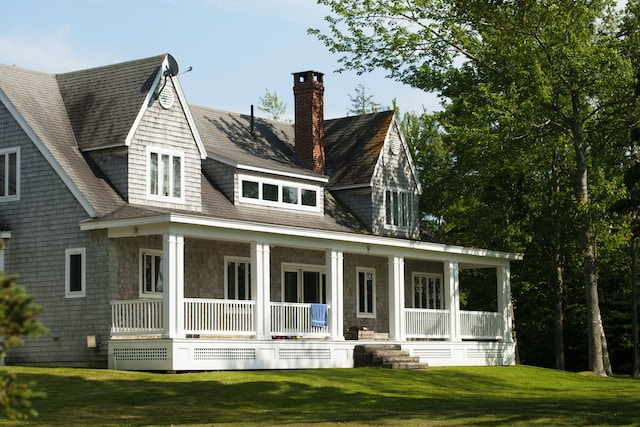 House with porch