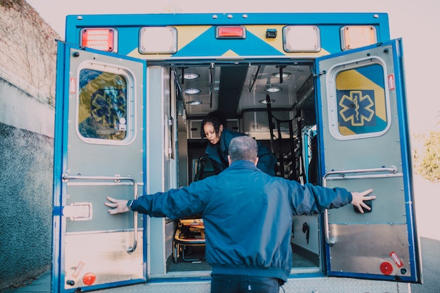 emt opening ambulance doors